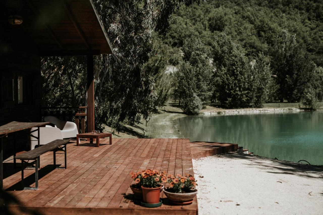 Basciano L'Anfora Country Club B&B 외부 사진