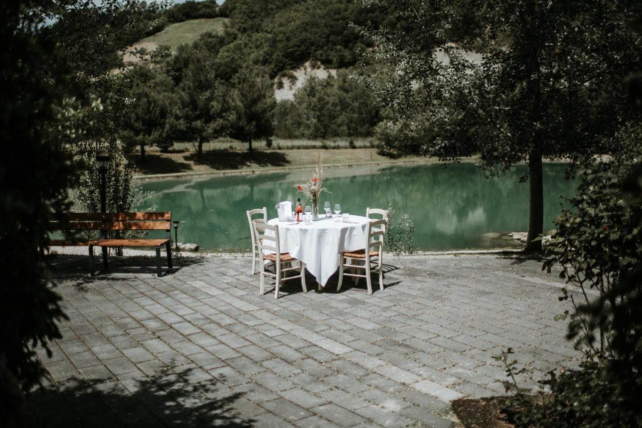 Basciano L'Anfora Country Club B&B 외부 사진