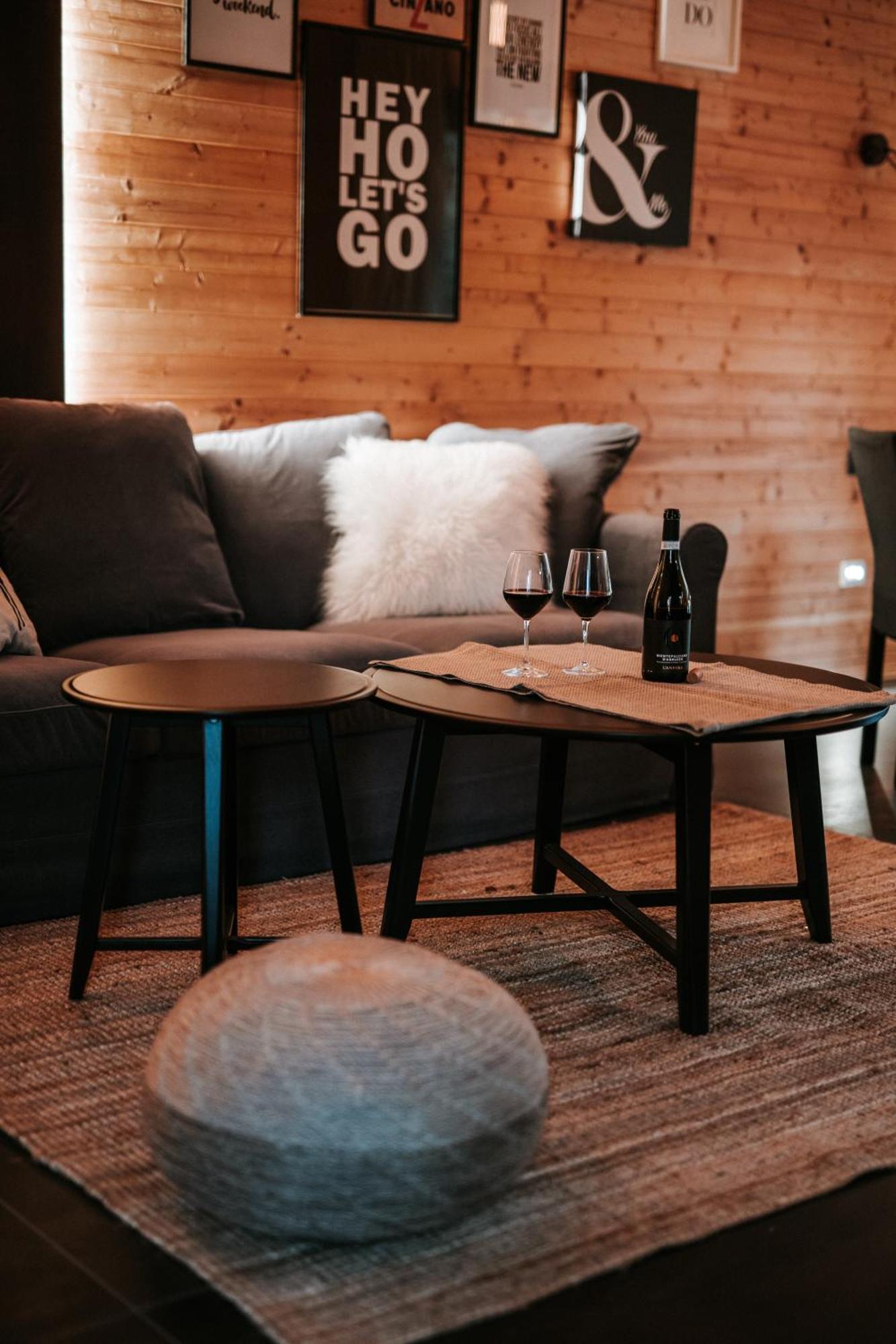 Basciano L'Anfora Country Club B&B 외부 사진