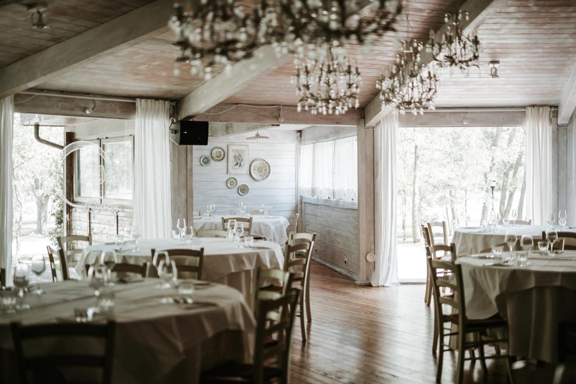 Basciano L'Anfora Country Club B&B 외부 사진